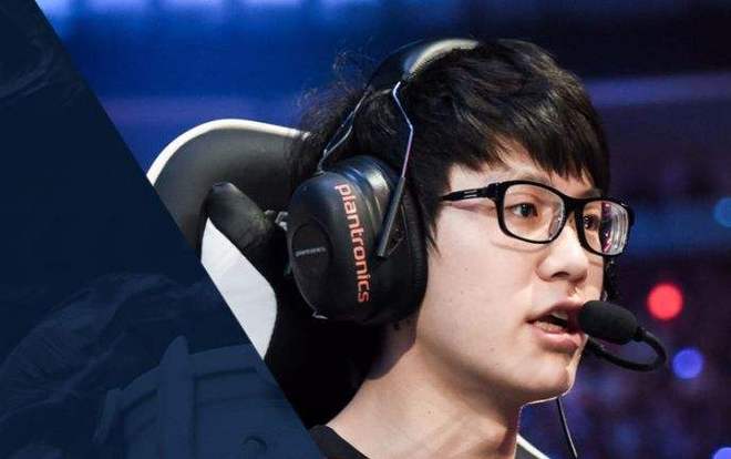 手创造历史 手创造历史